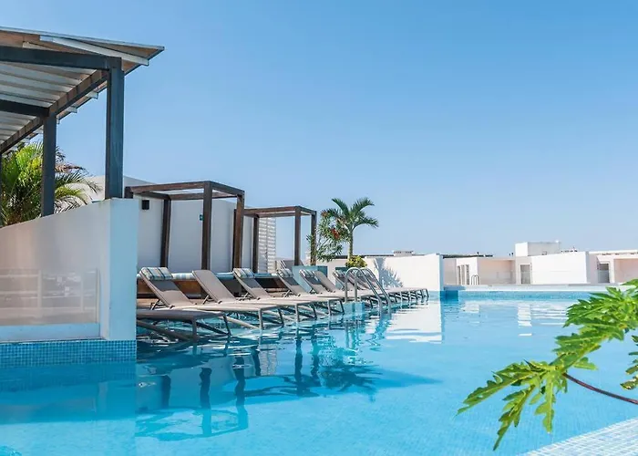Beautiful And Centric 1Br Ph Private Pool