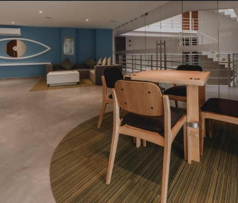 Beautiful And Centric 1br Ph Private Pool