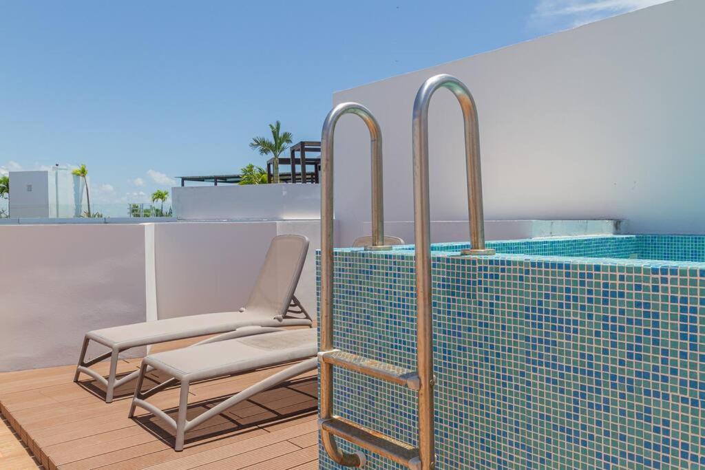 Beautiful And Centric 1br Ph Private Pool Playa del Carmen