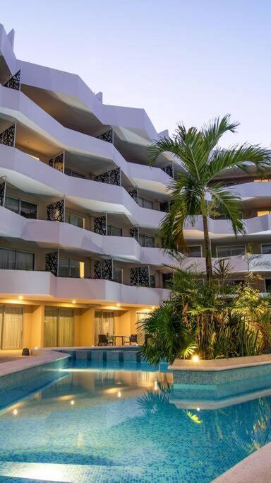 Beautiful And Centric 1br Ph Private Pool